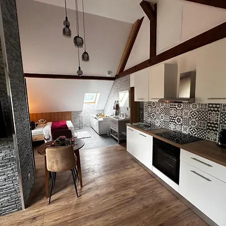 Bois De Rose Apartment